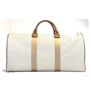 Michael kores sacthel